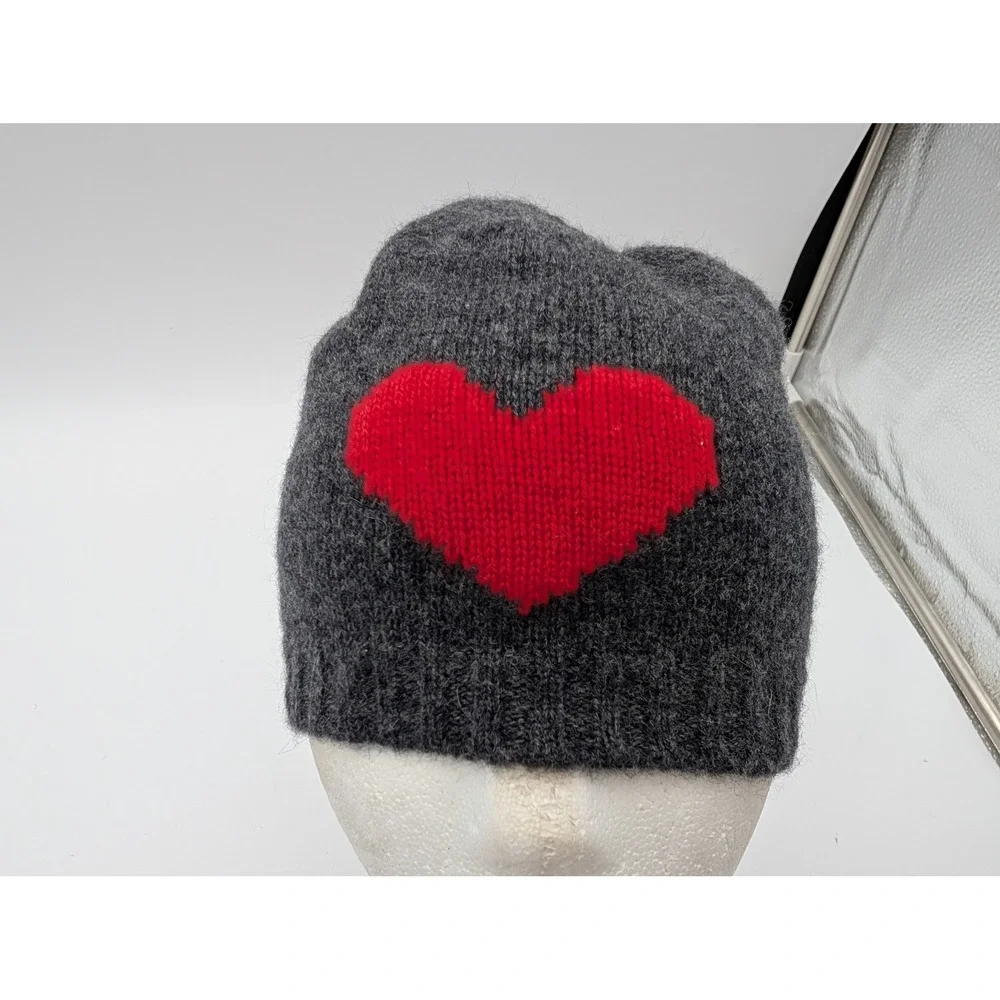 The Cashmere Project Gray Red Heart 100% Cashmere Knit Beanie Hat One Size